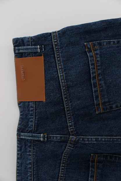 Acht Baggy-Jeans aus Baumwolle in blauer Waschung mit lockerer Passform