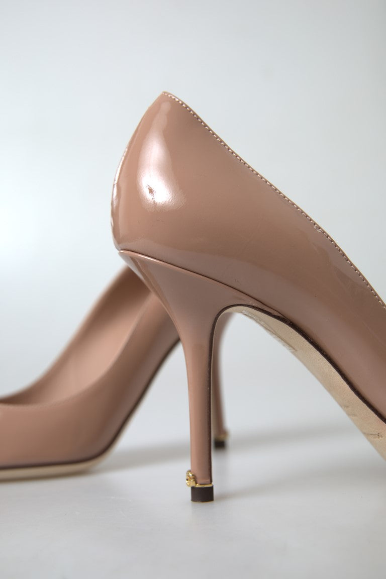 Dolce &amp; Gabbana Beige Lederpumps mit Lackabsätzen