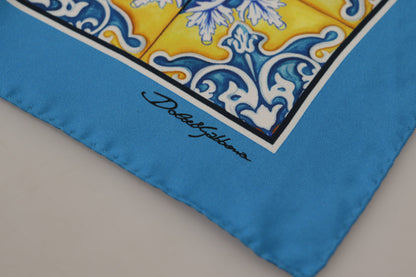 Blauer quadratischer Taschentuchschal mit Majolikamuster von Dolce &amp; Gabbana