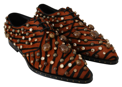 Dolce &amp; Gabbana Broque-Schuhe mit orangefarbenem Ponyhaar-Kristallkleid