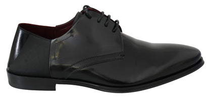 Dolce &amp; Gabbana Schwarze Derby-Schuhe aus Lackleder mit Spitze