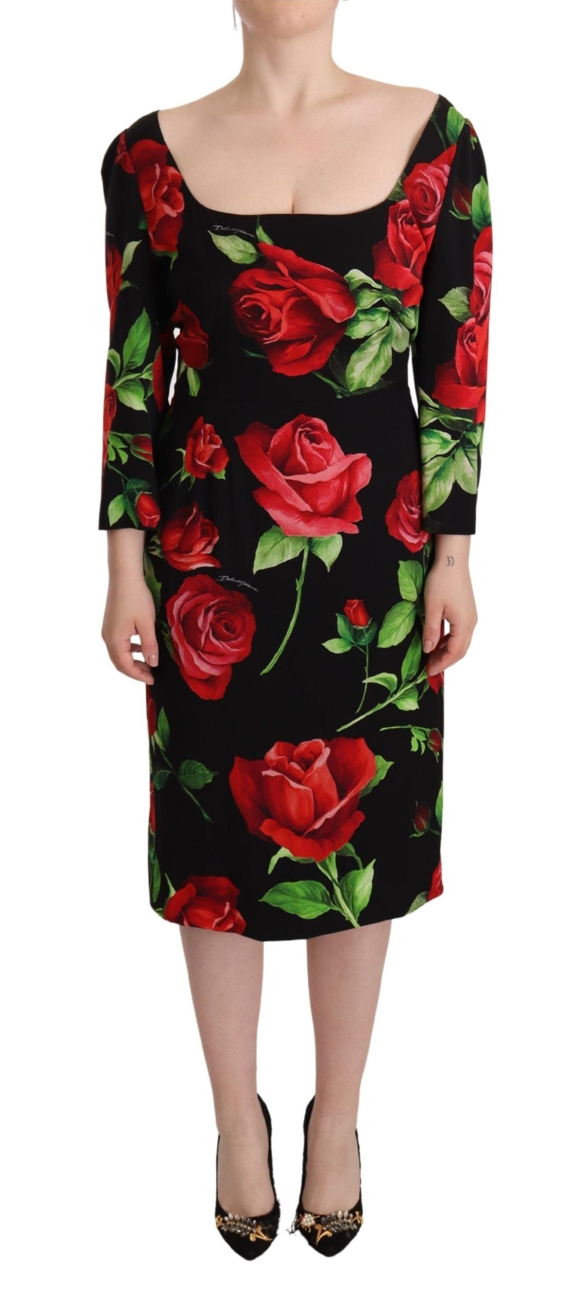 Dolce &amp; Gabbana Etuikleid aus Stretch-Seide mit schwarzen roten Rosen