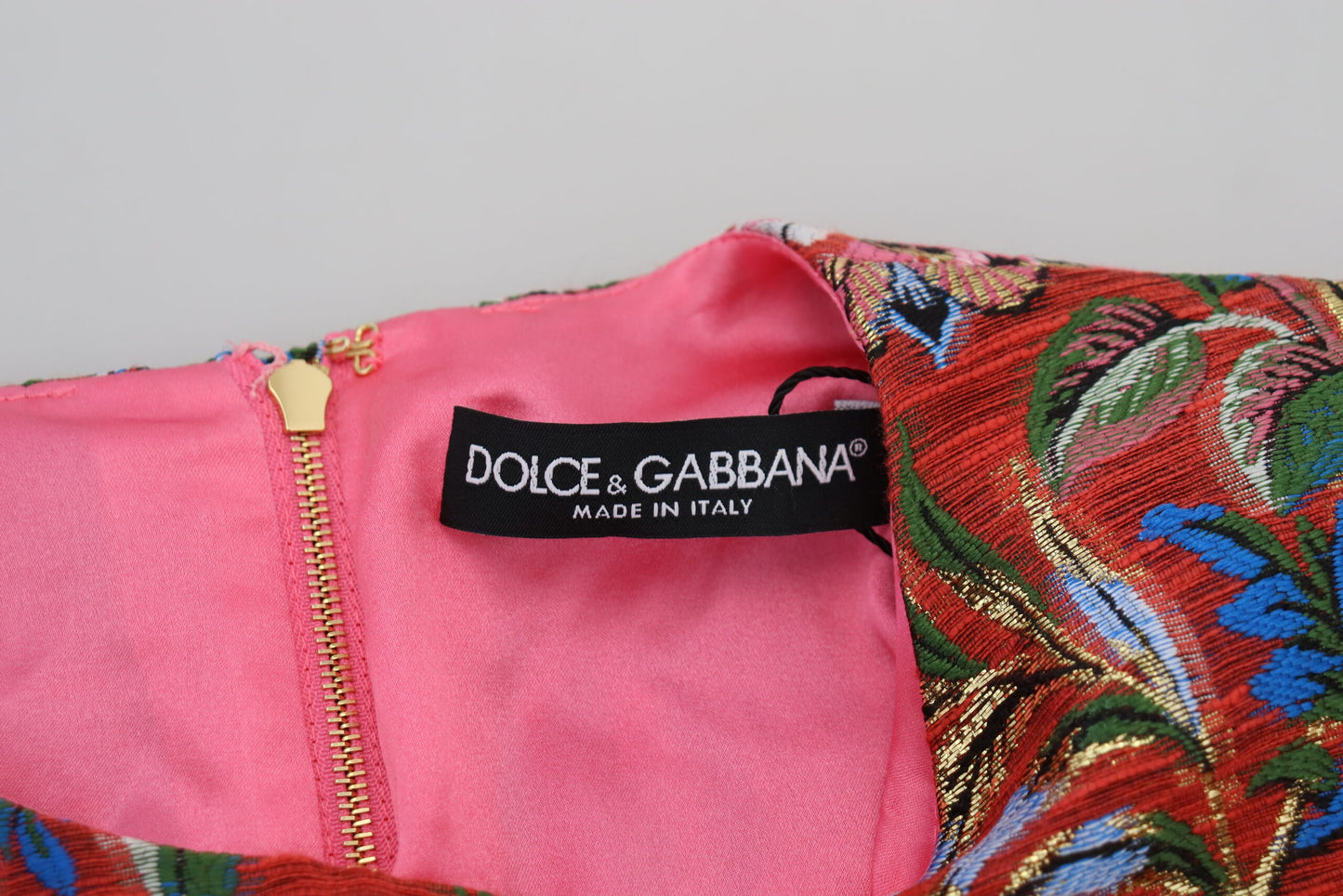 Dolce &amp; Gabbana Rotes A-Linien-Minikleid aus Jacquard mit Blumenmuster