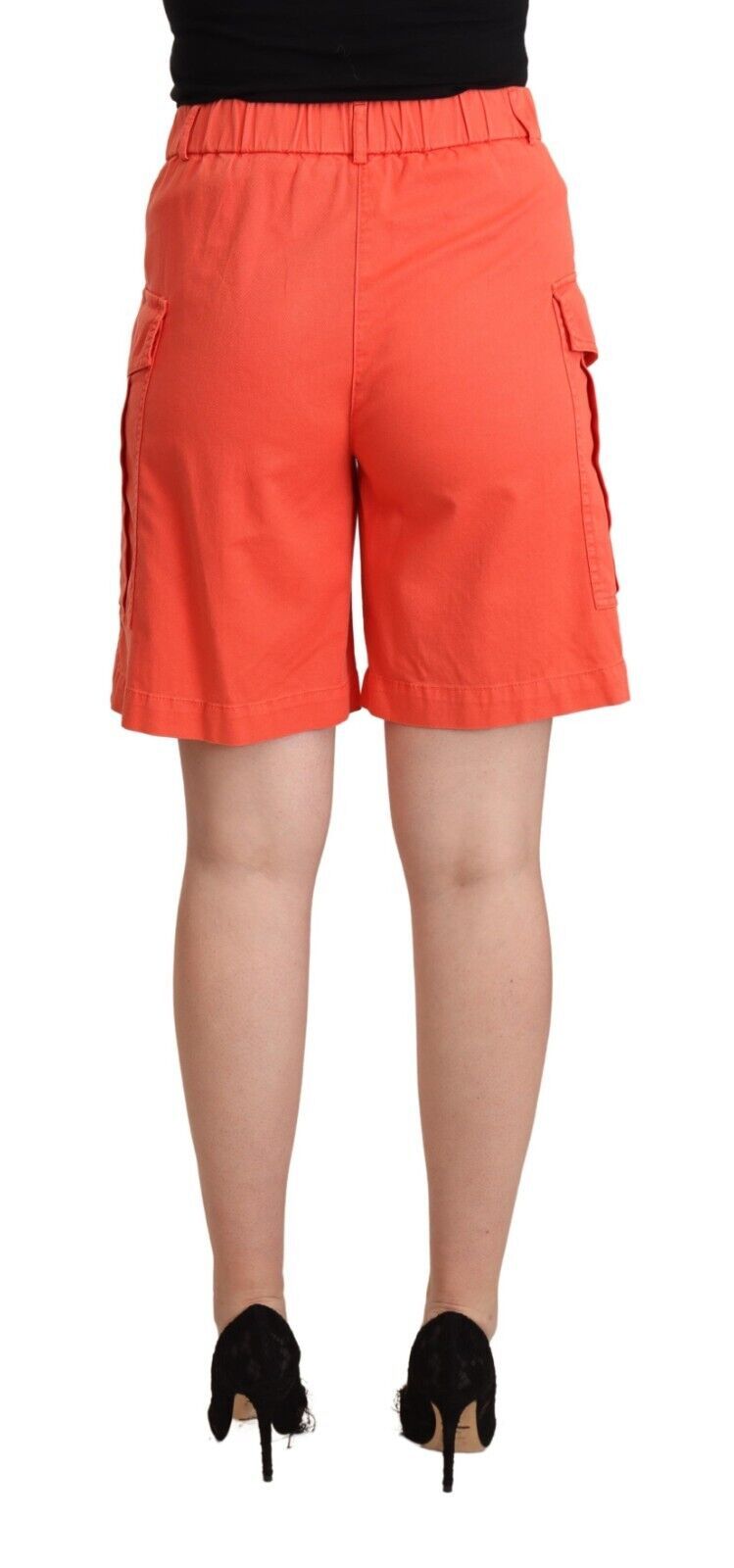 Peserico Chic High-Waisted Cargo Shorts in Vibrant Orange